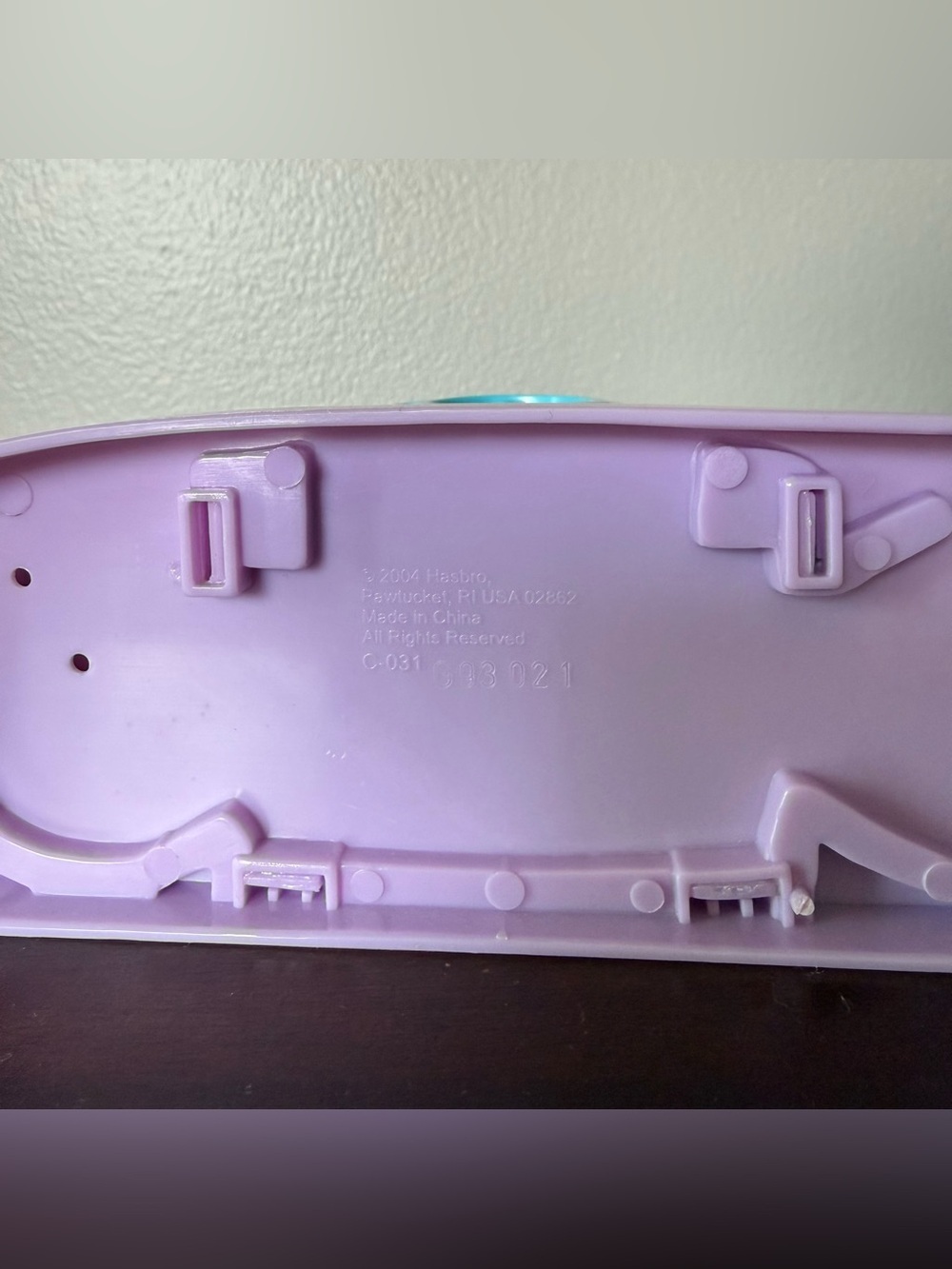 Littlest Pet Shop LPS 2004 Playful Puppies Doghouse Purple - Picture 4 of 4